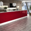 recepcion-miro-roja-laminado-brillante